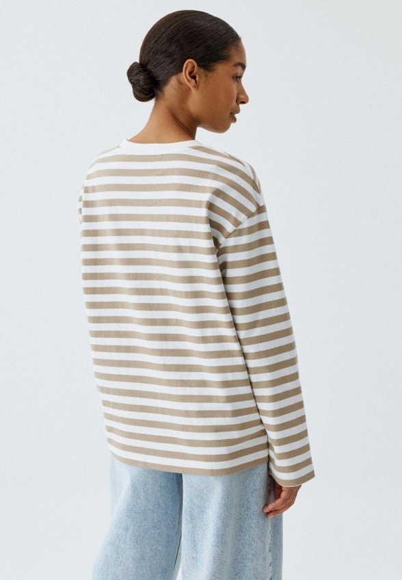 Лонгслив Sela