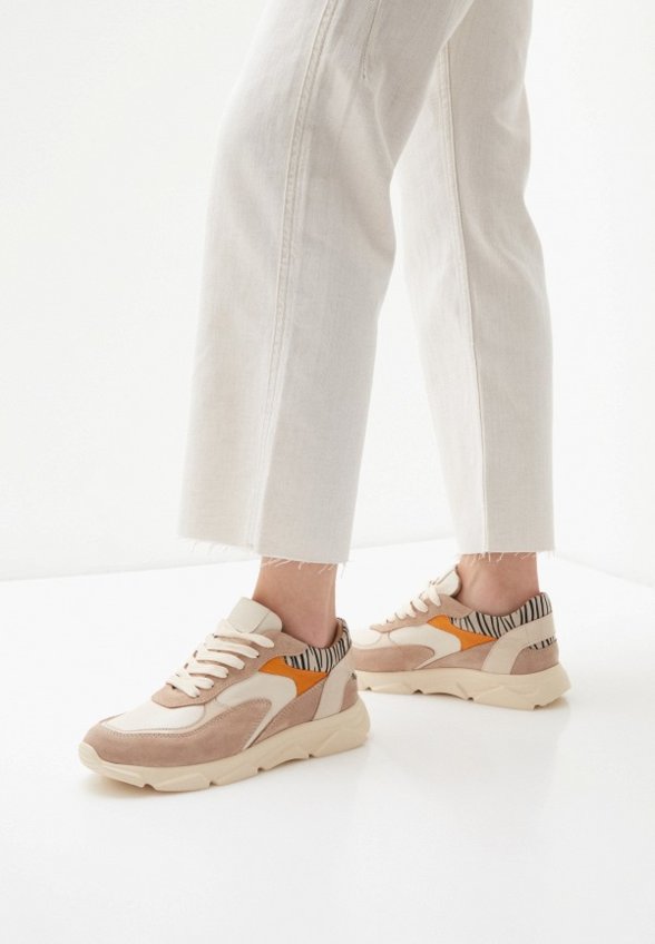 Кроссовки Valley