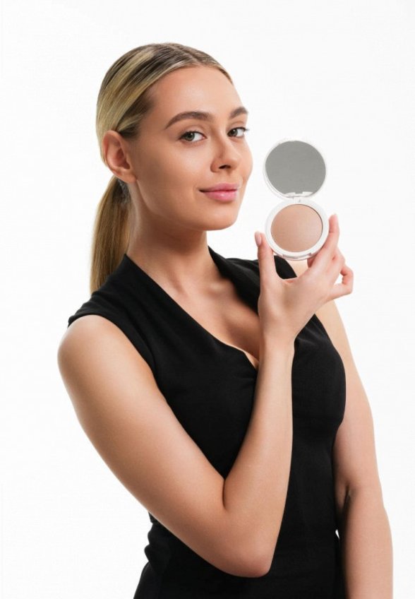 Пудра компактная Shik