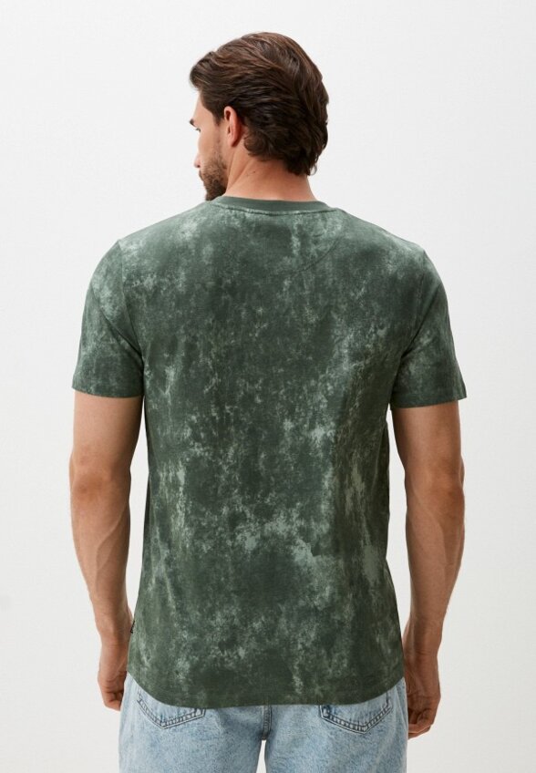 Футболка Colin's