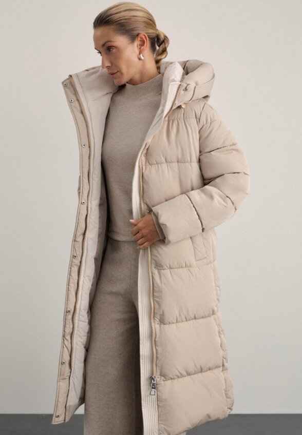 Пуховик Zarina