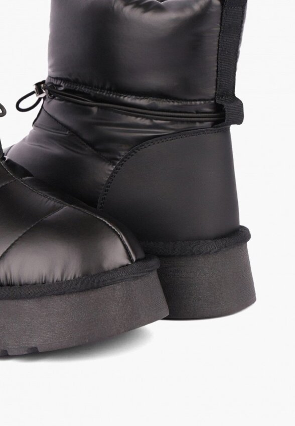 Дутики Instreet