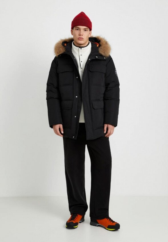 Пуховик Finn Flare