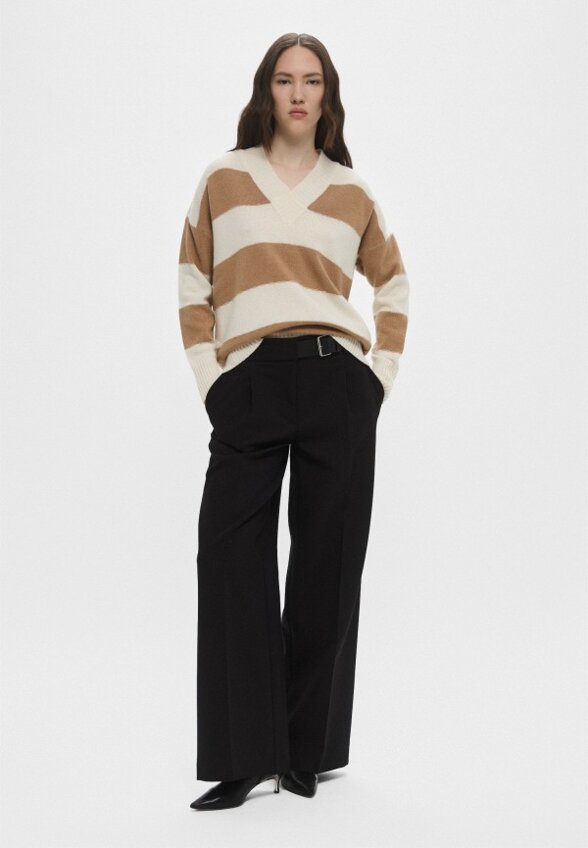 Пуловер Baldinini Trend