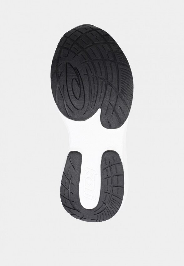 Кроссовки Kari