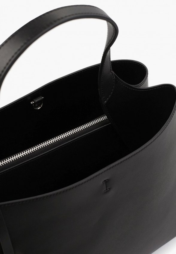 Сумка и брелок Basconi