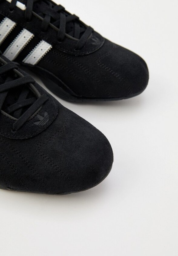 Кроссовки adidas Originals