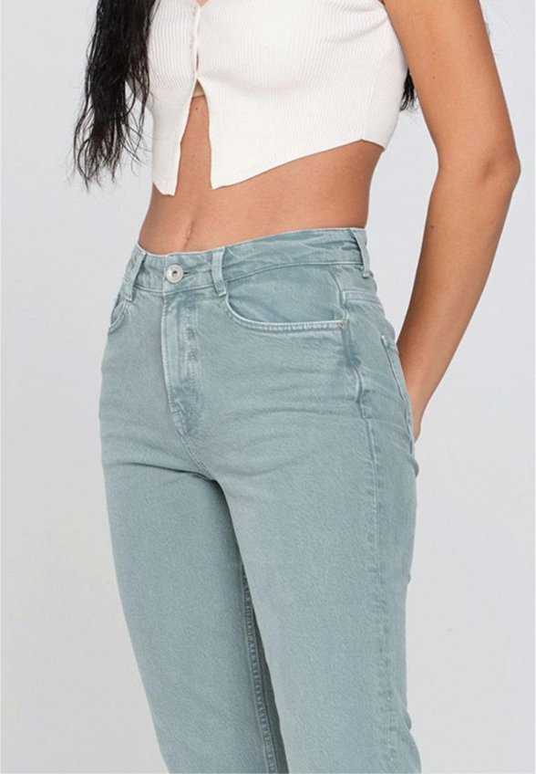 Джинсы Pantamo