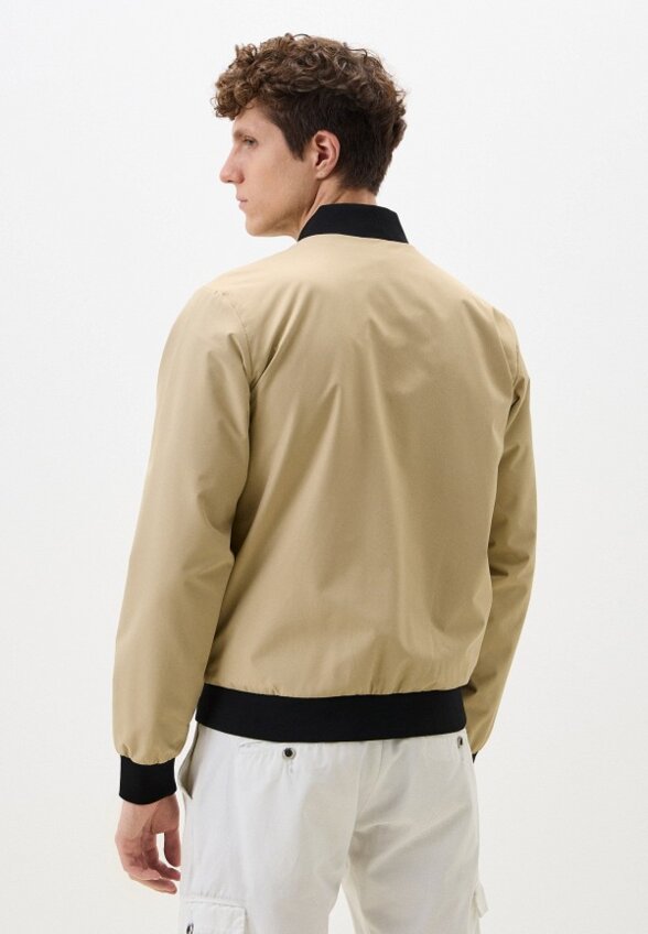 Бомбер Outventure