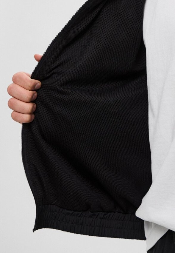 Ветровка Befree