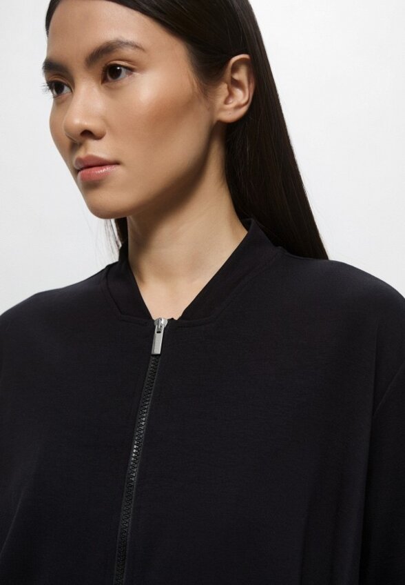 Олимпийка Gaelle Paris