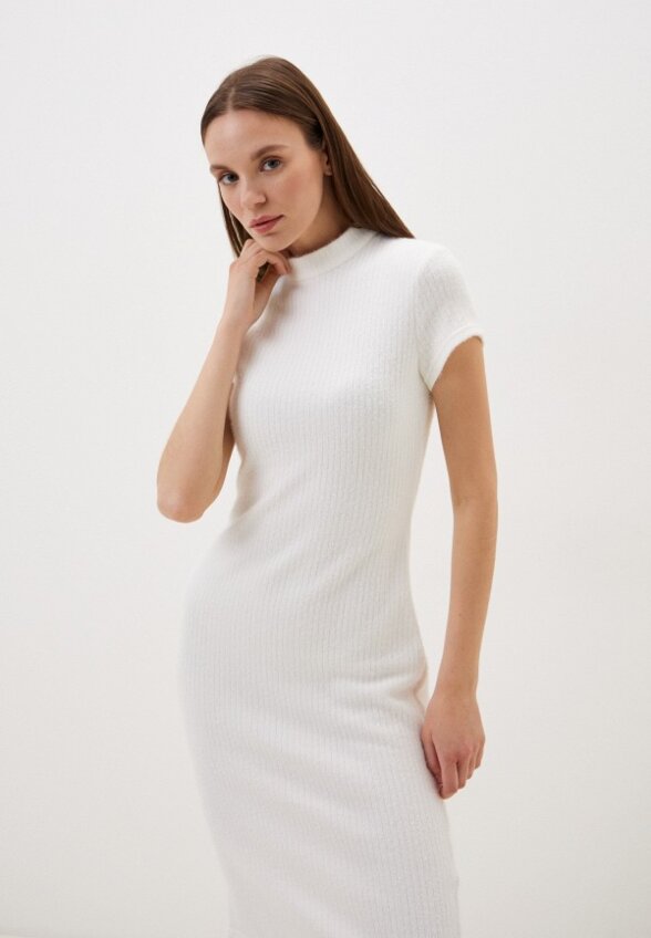 Платье MadaM T