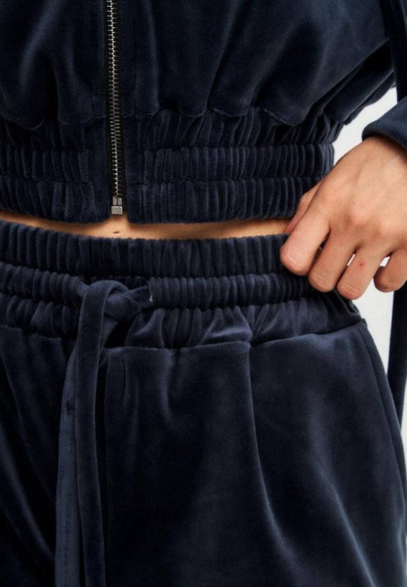 Костюм спортивный Jam8