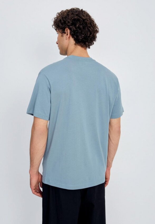 Футболка Finn Flare