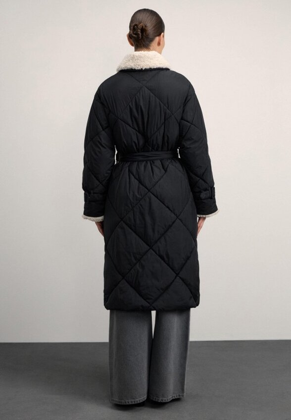 Пуховик Zarina