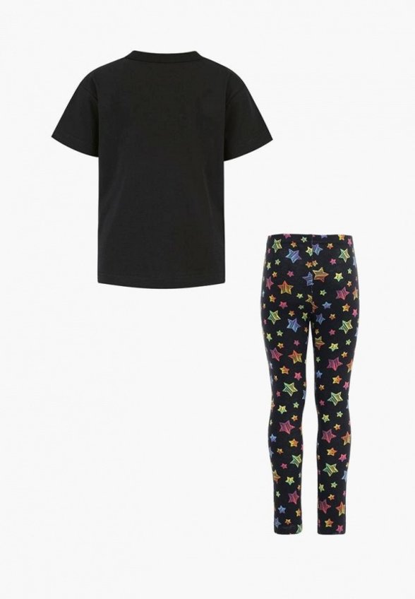 Футболка и леггинсы Апрель