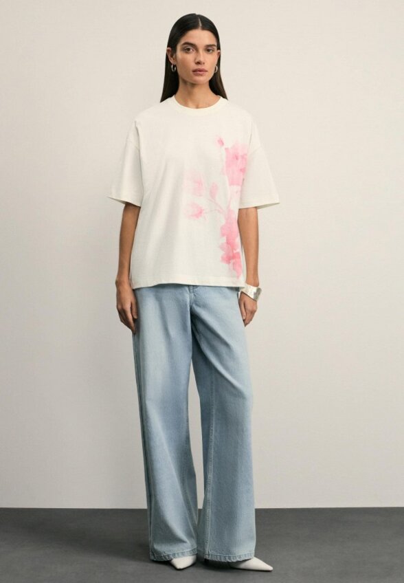 Футболка Zarina