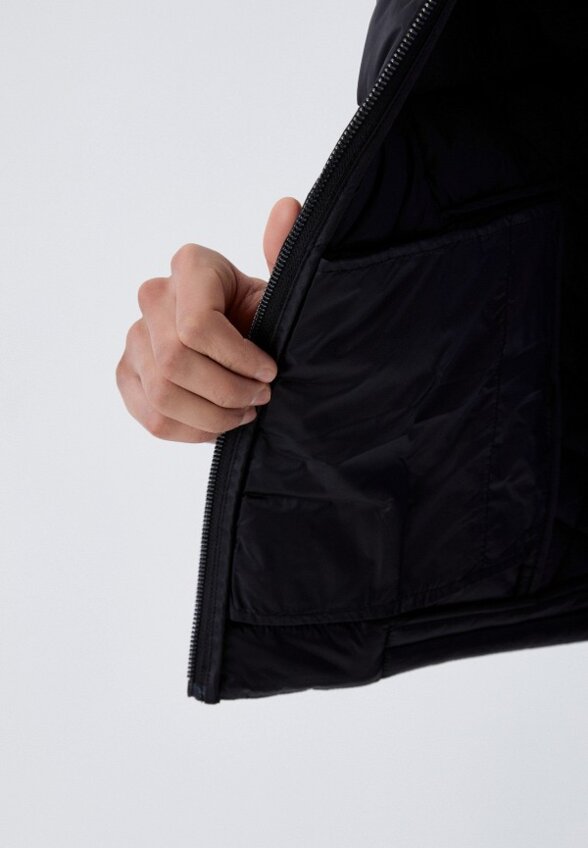 Жилет утепленный Trussardi