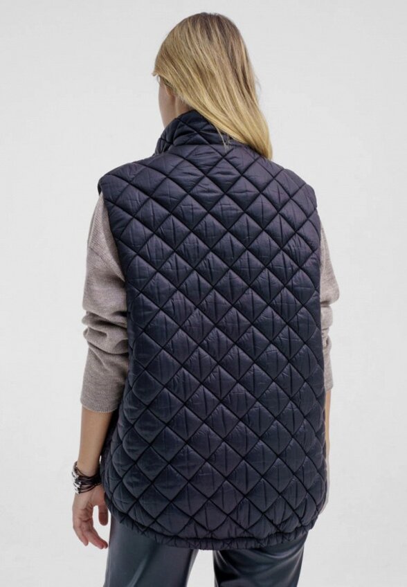 Жилет утепленный Plp Club