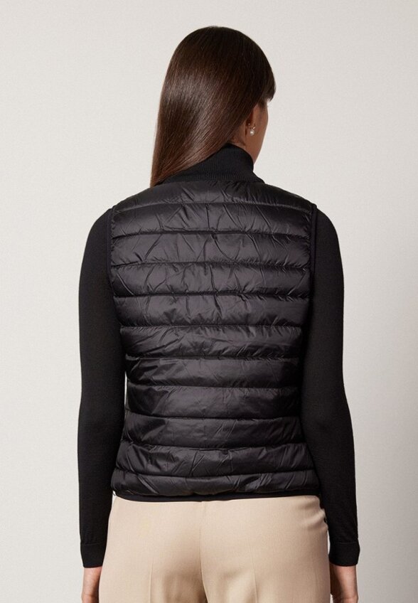 Жилет утепленный Falconeri