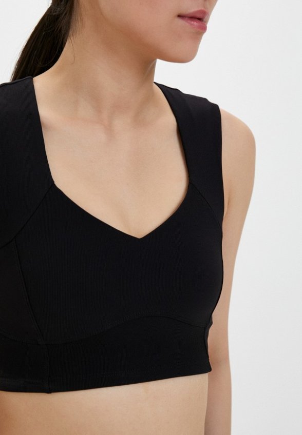 Топ спортивный Nativos