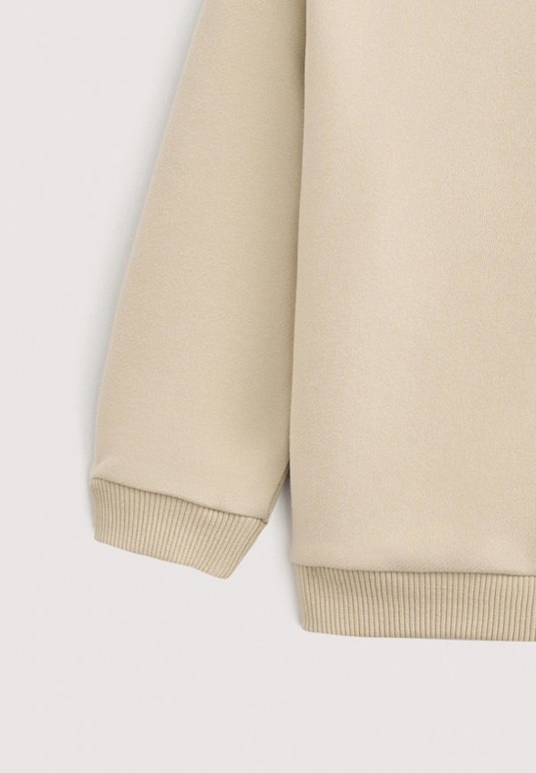 Свитшот Loomknits