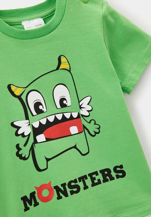 Футболка и шорты PlayToday