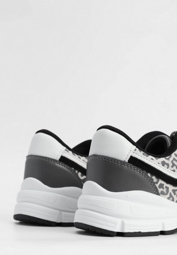 Кроссовки Donna D’oro