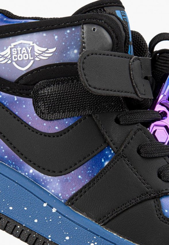 Кроссовки Kapika