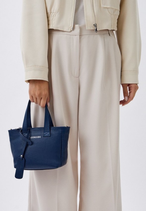 Сумка и брелок George Kini