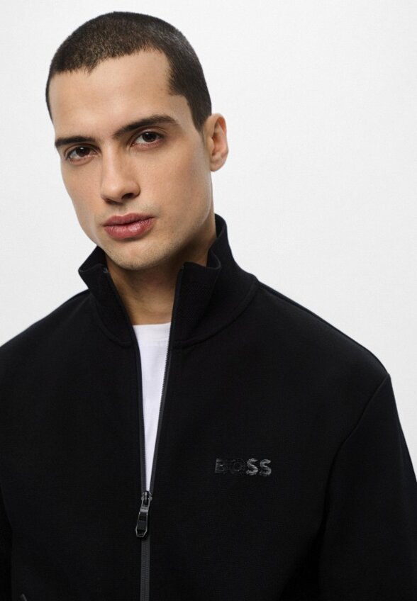 Олимпийка Boss