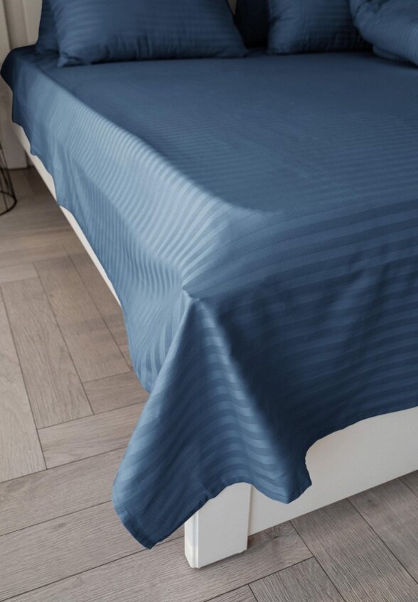 Простыня Евро DeNastia