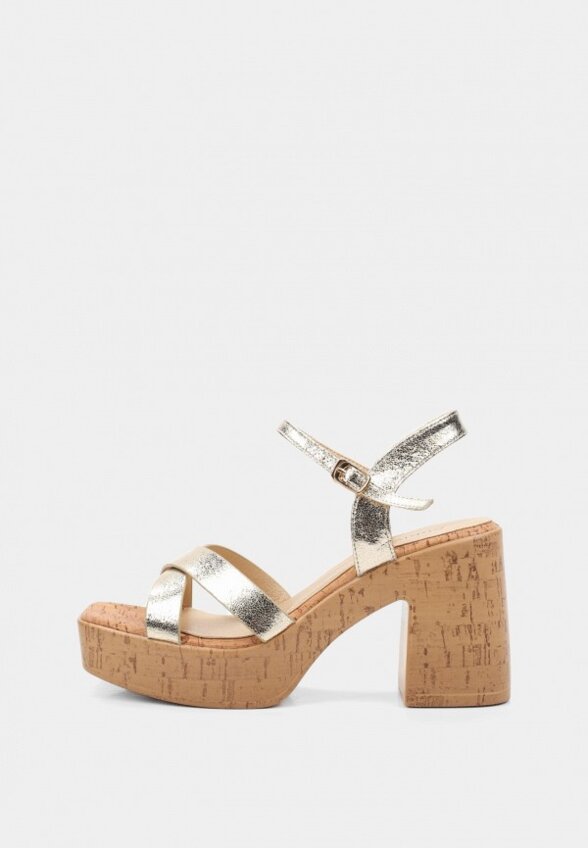 Босоножки Abricot