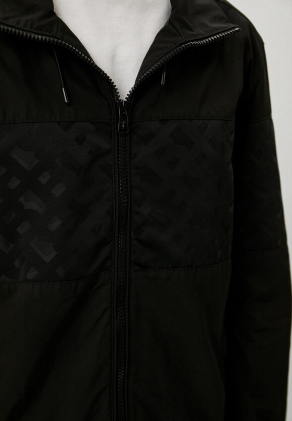 Ветровка Boss