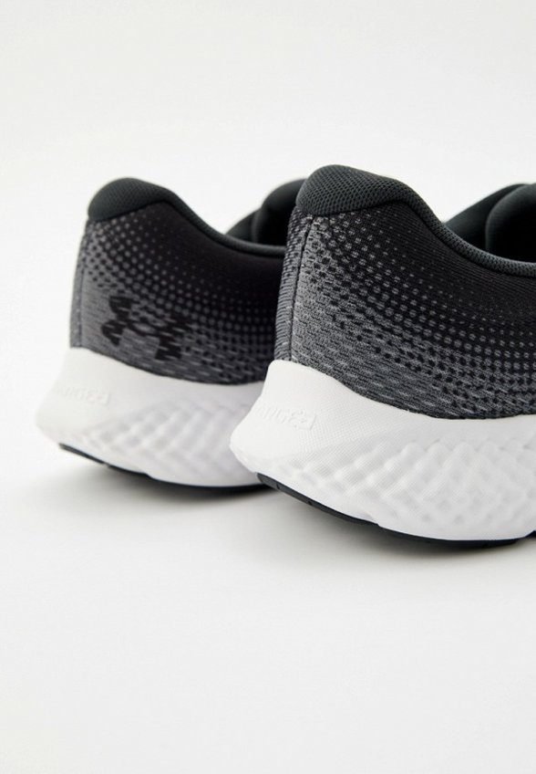 Кроссовки Under Armour