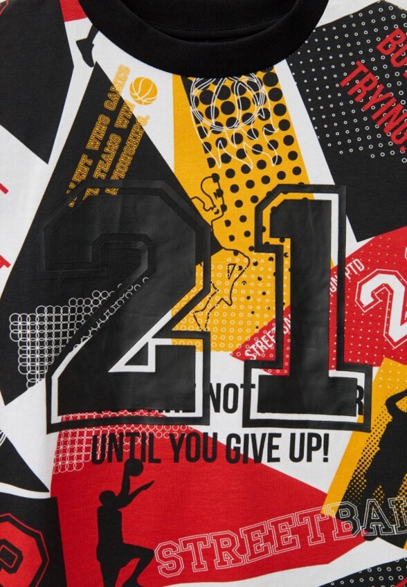 Футболка и шорты PlayToday