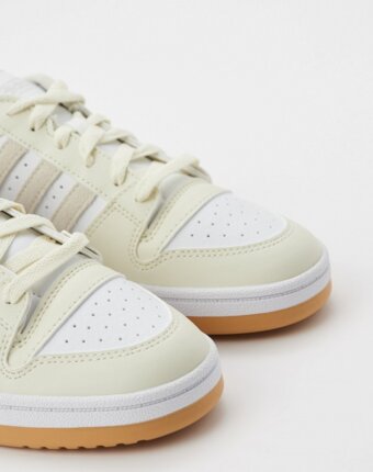 Кеды adidas женщинам