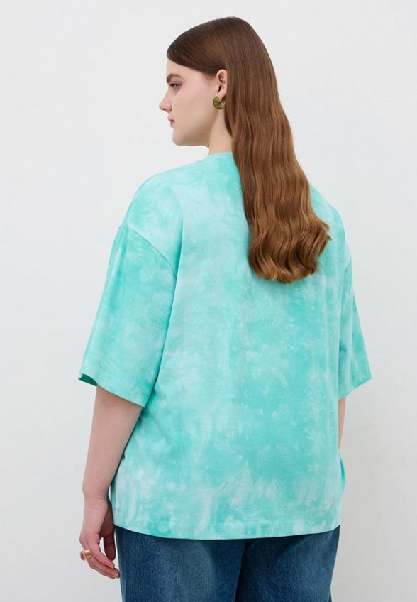 Футболка Lessismore