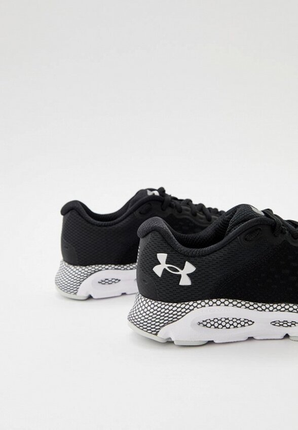 Кроссовки Under Armour