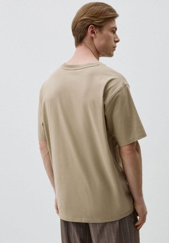 Футболка Sela