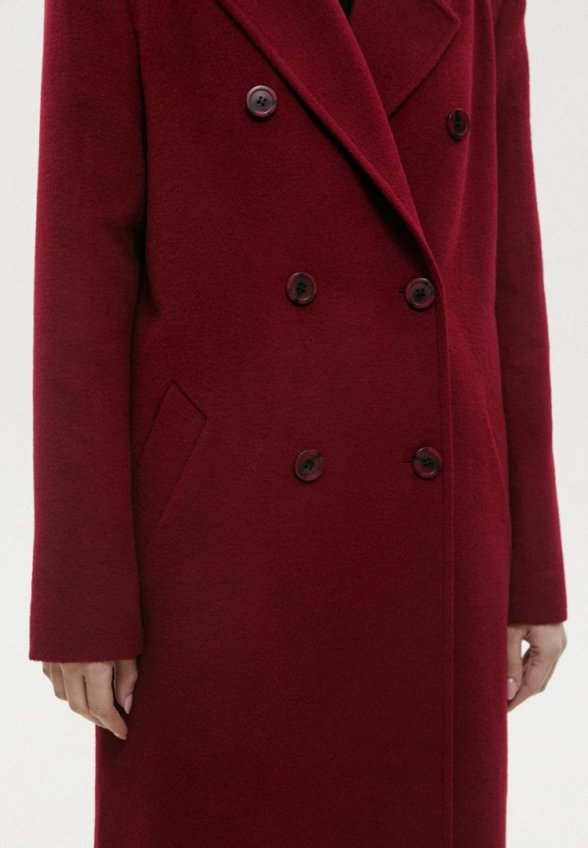 Пальто двубортное Eterlique