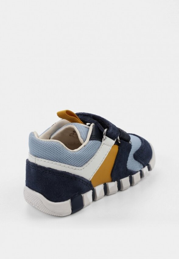 Кроссовки Geox