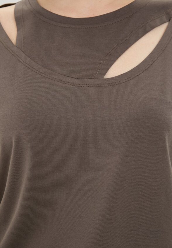 Футболка Helmidge