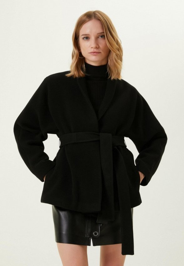 Полупальто NetWork