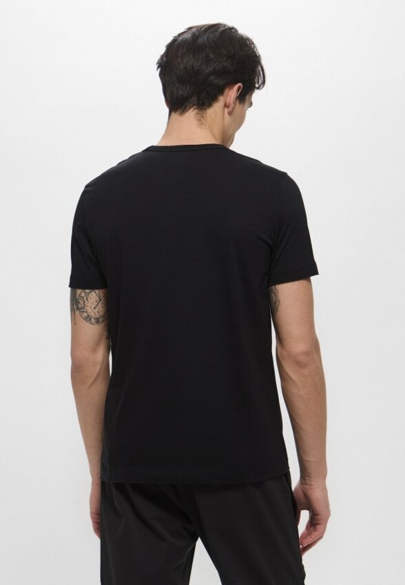 Футболка Ice Play