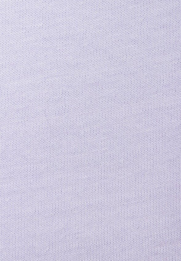 Футболка Апрель