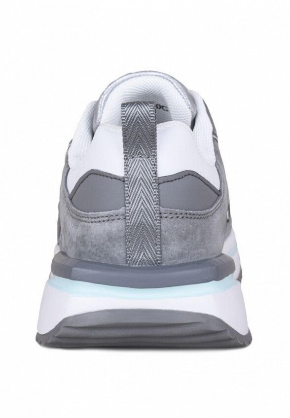 Кроссовки Pierre Cardin