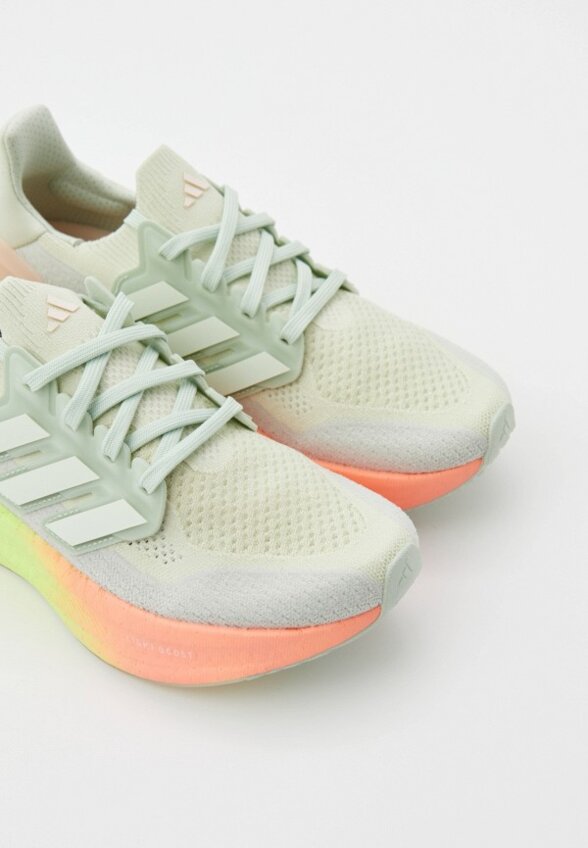 Кроссовки adidas