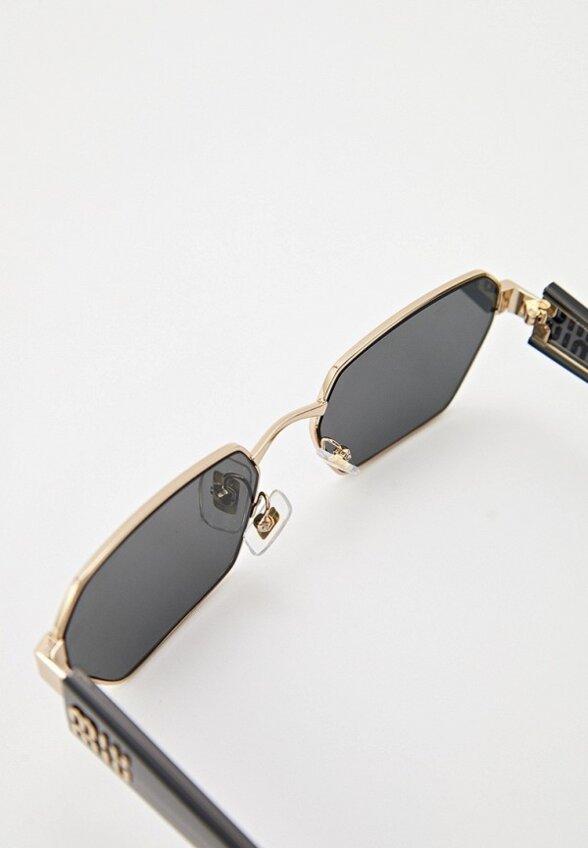 Очки солнцезащитные Miu Miu