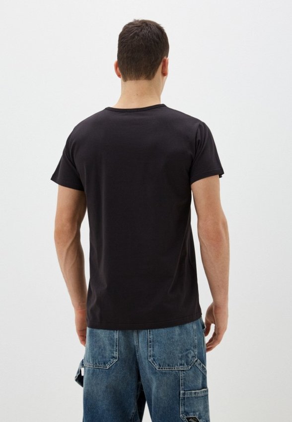 Футболка D.S